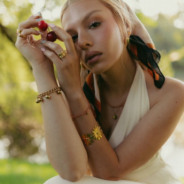 Picky Pica Juicy Golden Beads karkötő