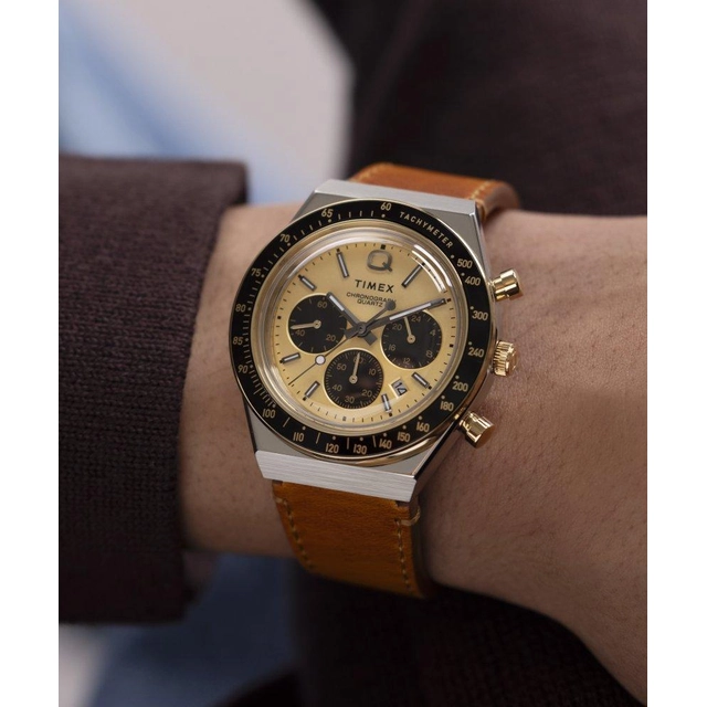 TIMEX Q Timex karóra