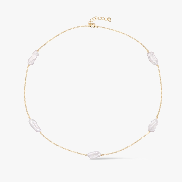 Sárgaréz nyaklánc gyöngyökkel